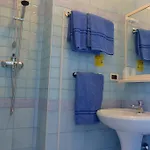 Paris Hotel 3*