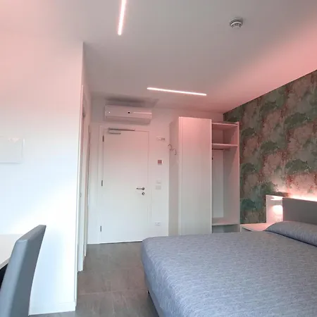 Hotel Paris