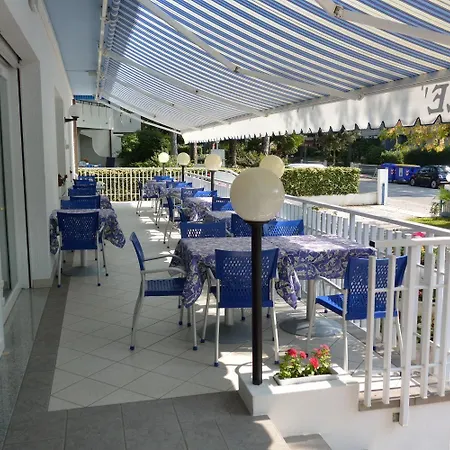 Paris 3* Lignano Sabbiadoro