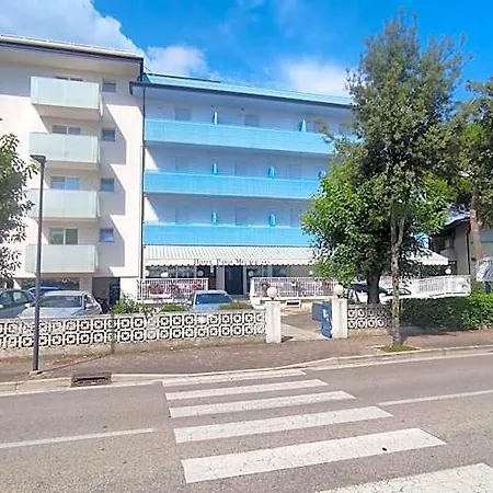 Ξενοδοχείο Paris 3*