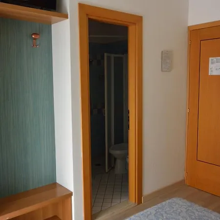 Hotel Paris 3*